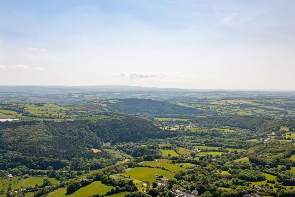 A Cornish Cabin In The Tamar Valley Gunnislake Bagian luar foto